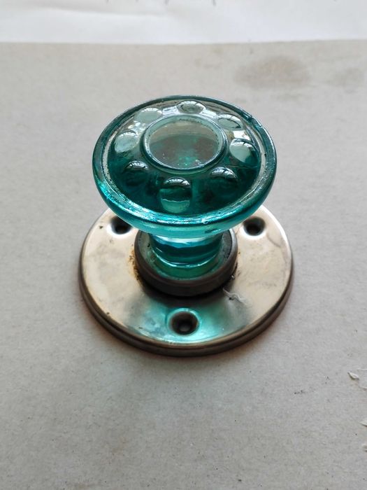 Ручка дверная стеклянная, зеленая, новая, СССР