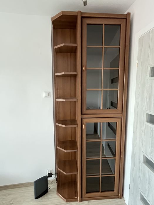 Biblioteczka narożna / regał / szafka z witryną 235 cm