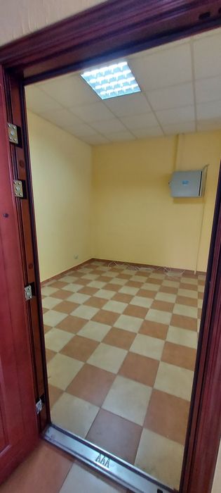 Юридична адреса. Сдам помещения различной квадратуры: 15 - 100 м. кв.