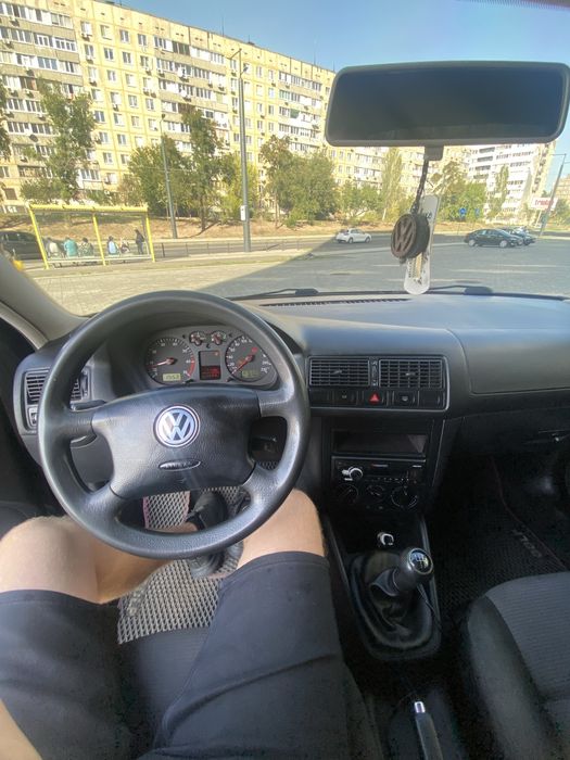 Продам volkswagen golf 4