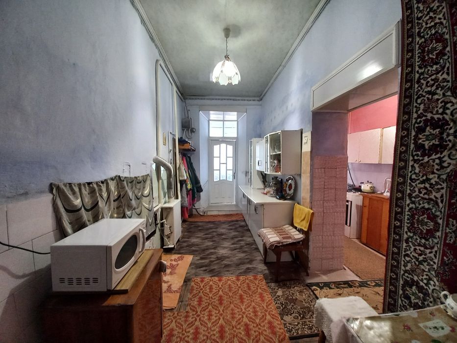 Продаж частини будинку по вул Визволення