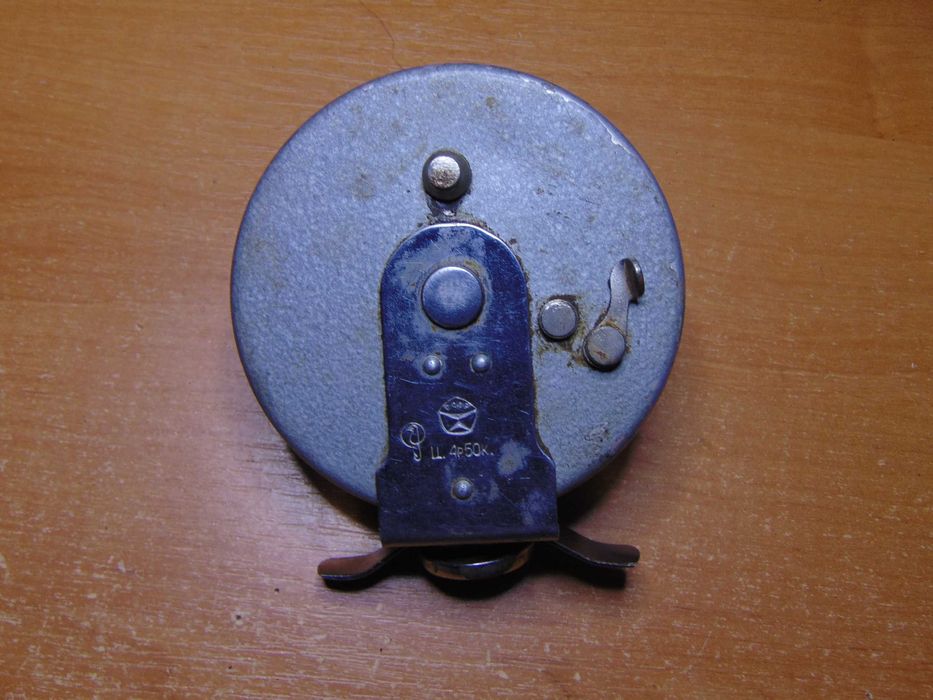 Инерционная рыболовная катушка "Оболонь"СССР.