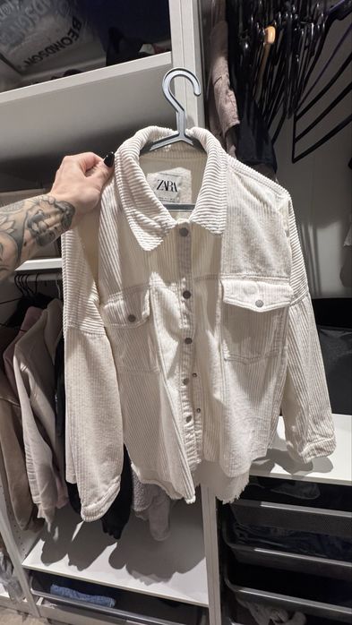 Сорочка вельвет Zara розмір С біла