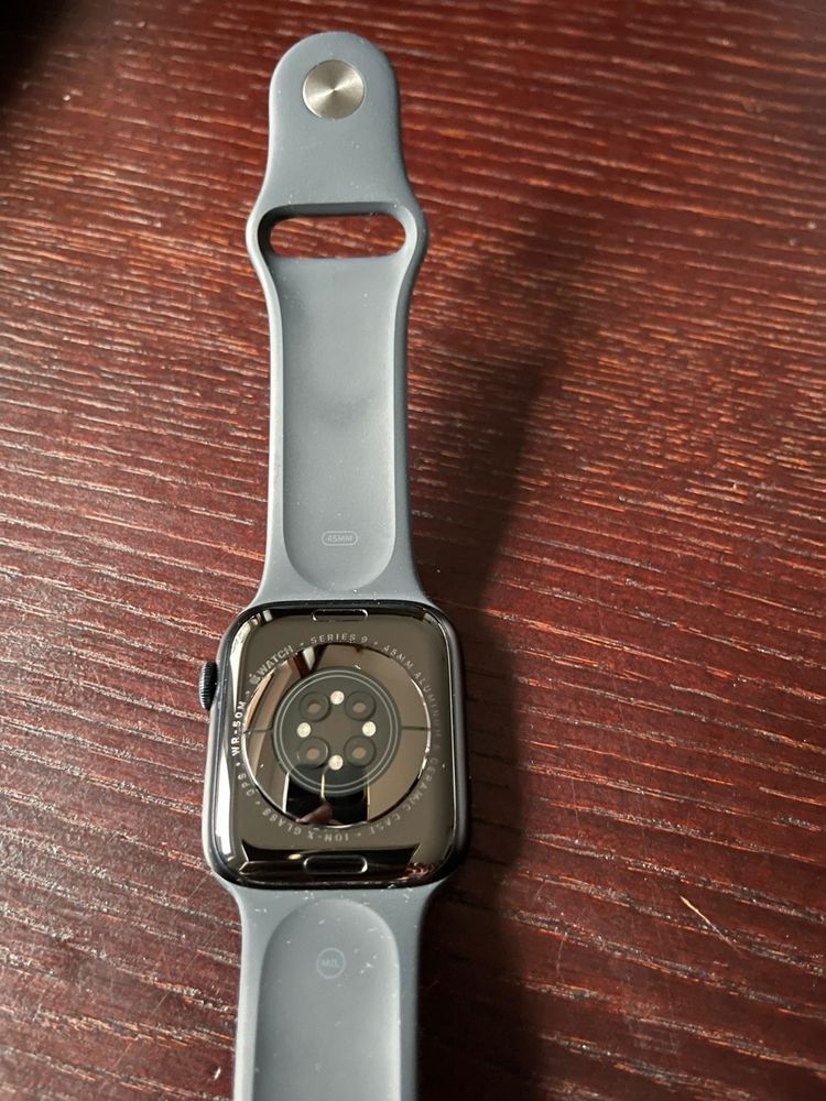 Apple Watch series 9 45mm Midnight Aluminum