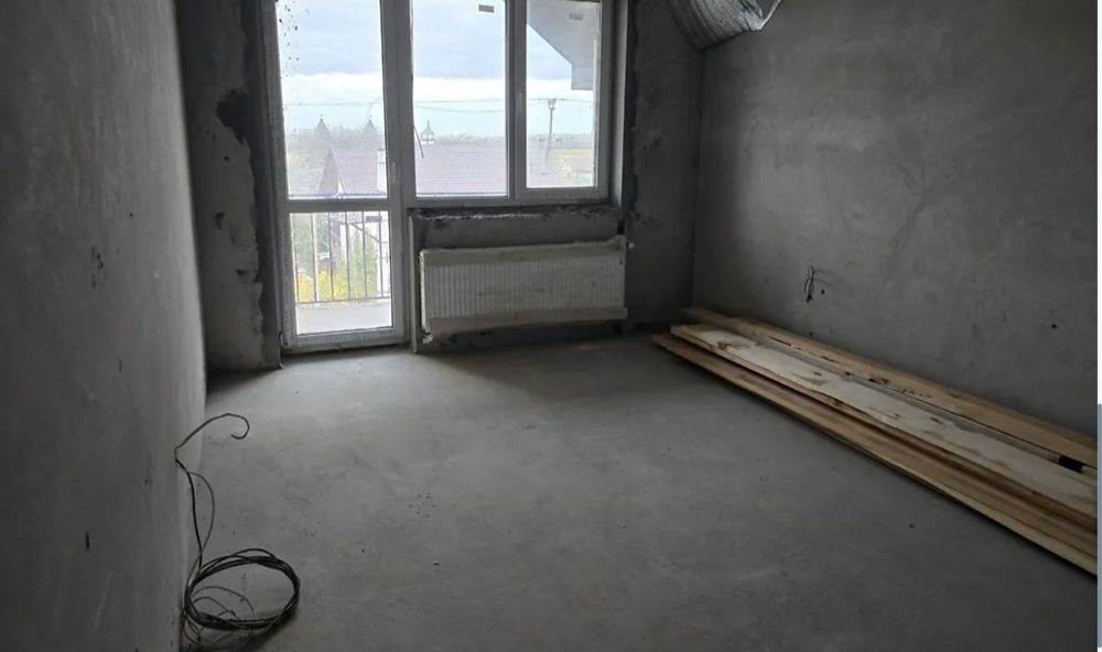 Квартира 2к з мансардою Струмівка