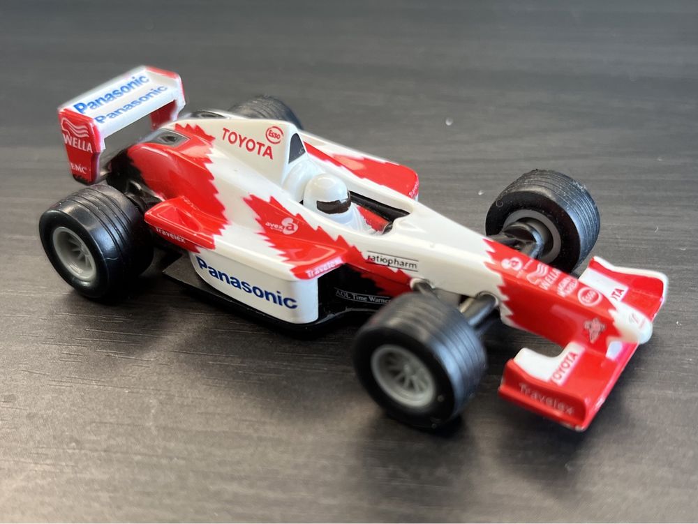 Minichamps kolekcjonerski  bolid F1 toyota