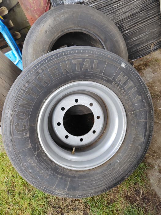 Opona z felgą 8  otworów od naczepy mega