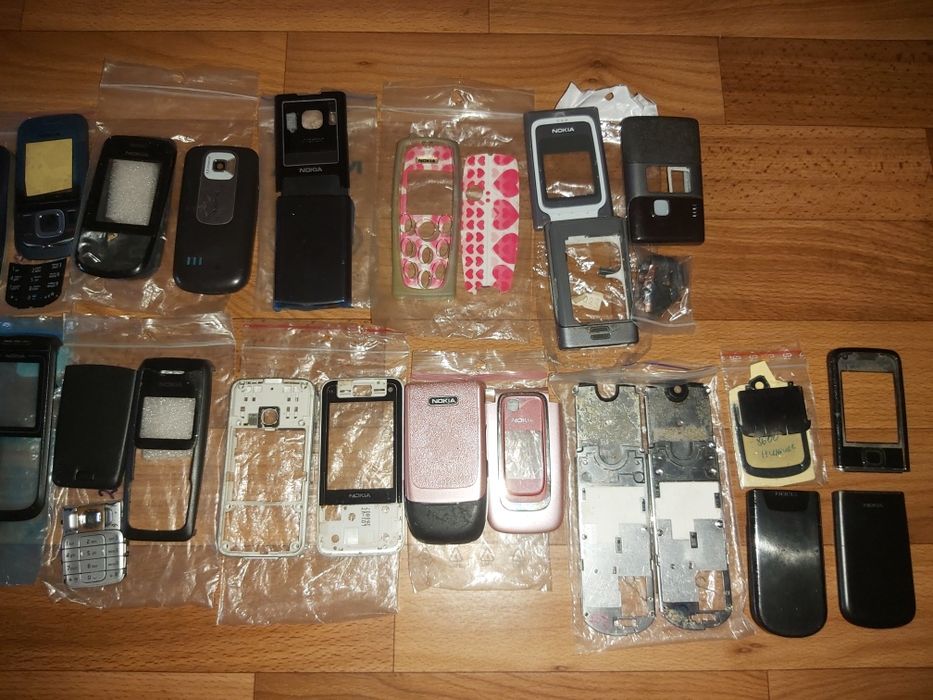 Корпуса в описі і на фото Nokia Samsung Sony Ericsson Siemens Motorola