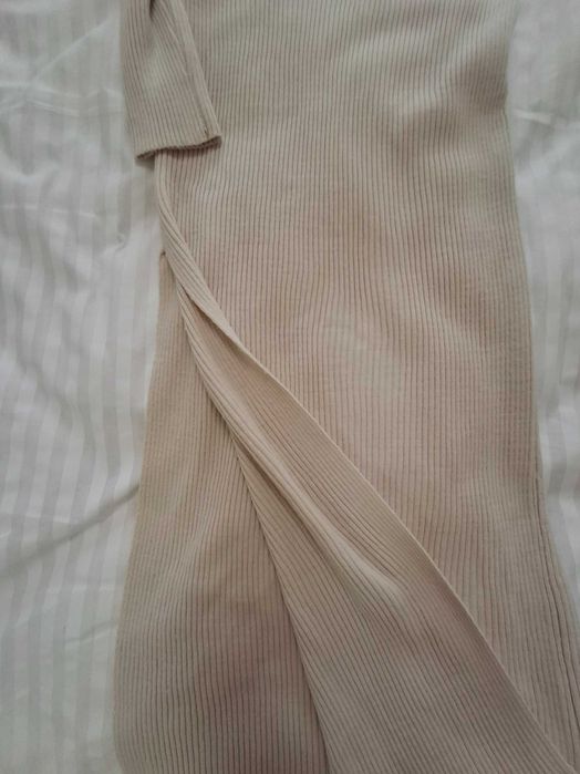 Трикотажна сукня one by one