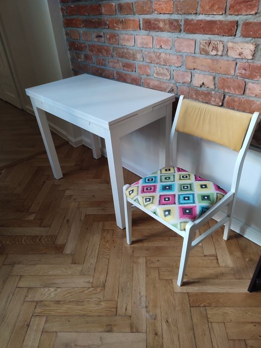 Krzesło PRL po renowacji