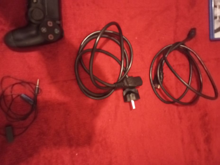 PS4 Pro 1Tb como nova