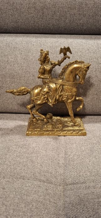 Figurka mosiężna - sokolnik na koniu