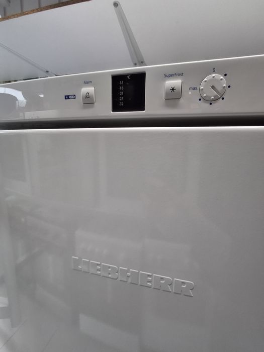 Морозильна камера Liebher model G 2413