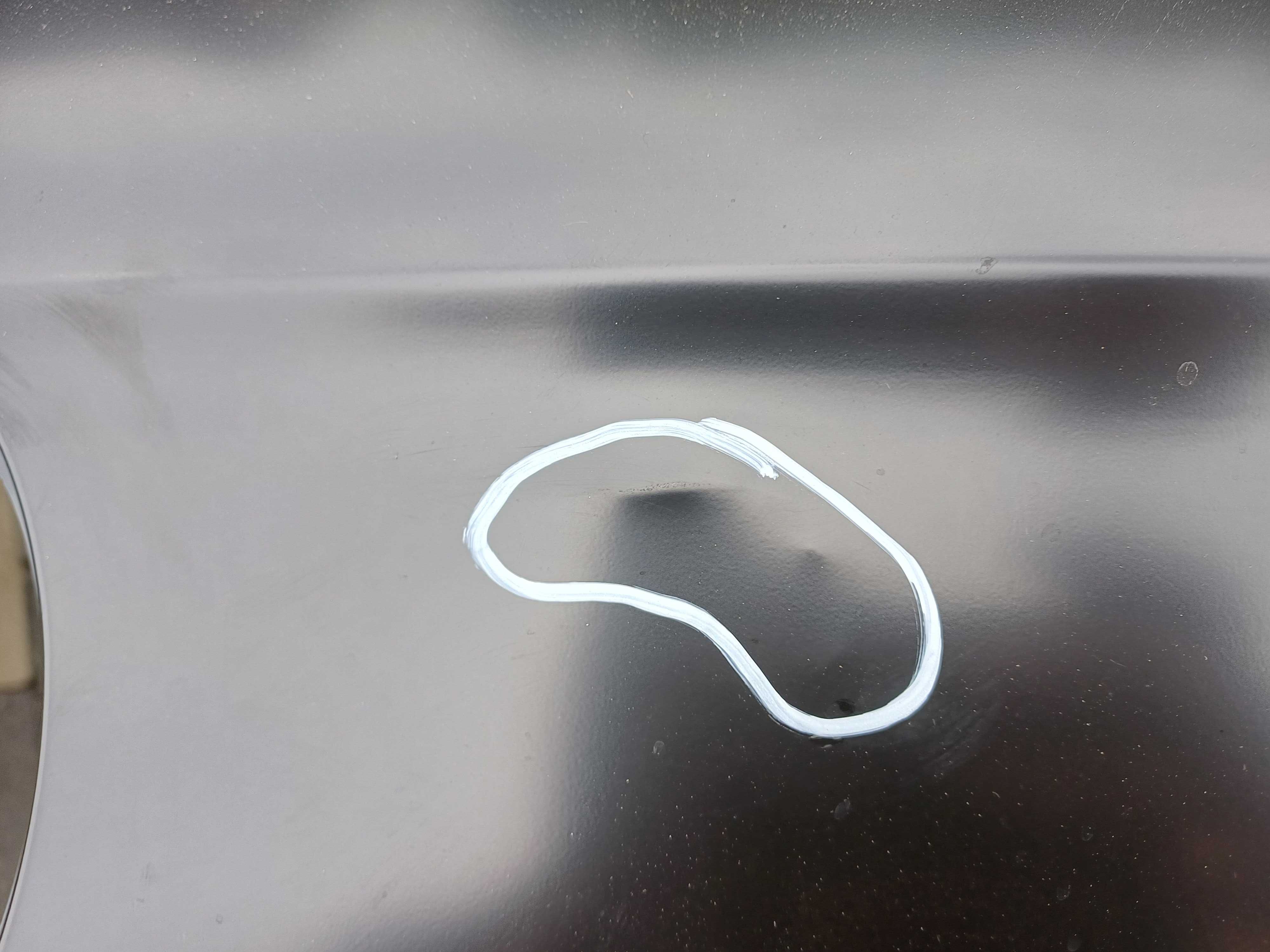 błotnik prawy tył opel adam