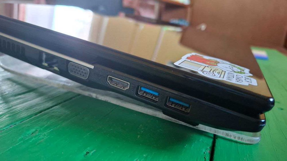 Продам ноутбук Acer Aspire V3-731