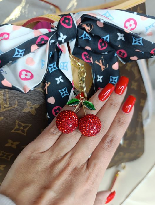 Neverfull z dodatkami