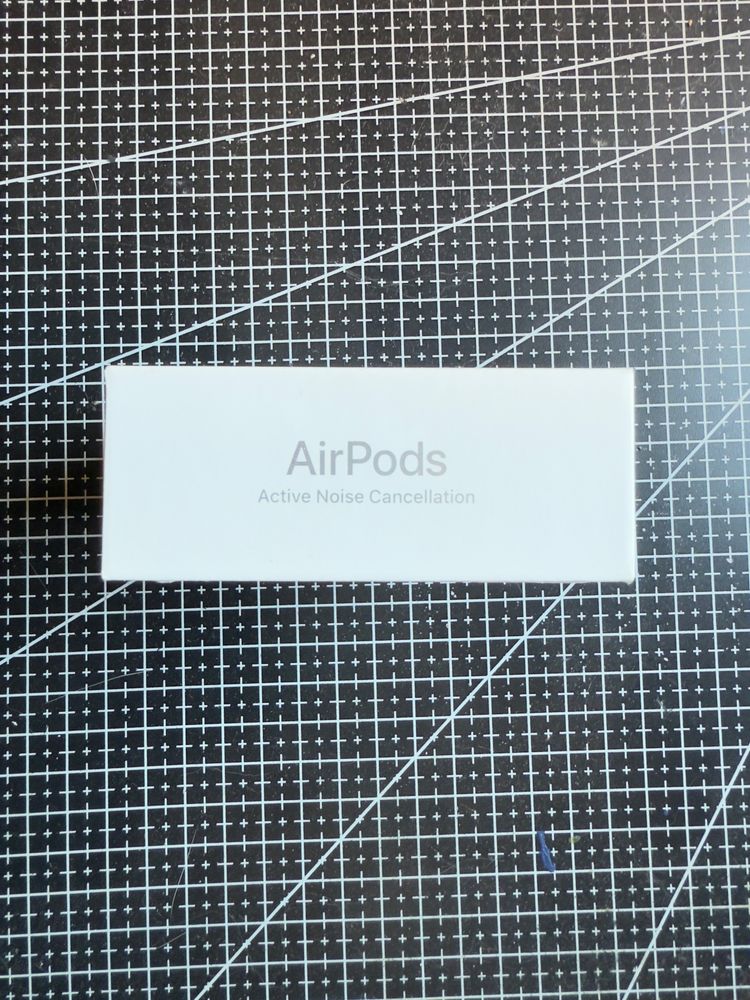 Vendo AirPods 4 Cancelamento Ruido Selados