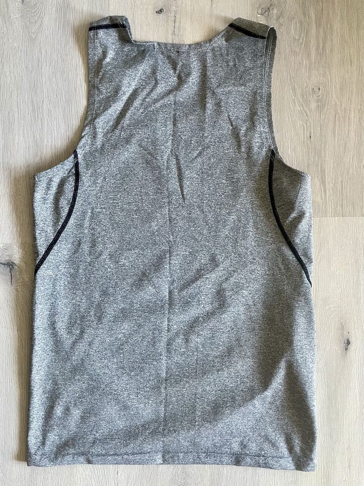 Koszulka treningowa męska Under Armour roz. S