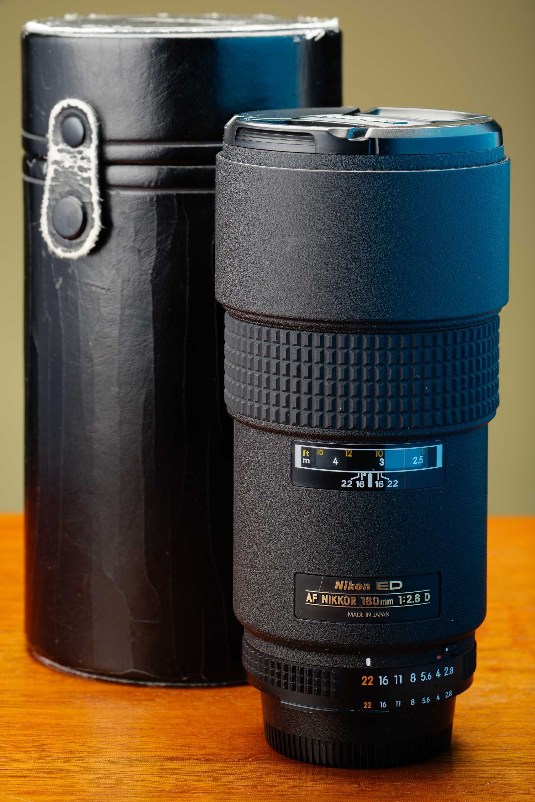 AF Nikkor 180 mm f/2.8D
