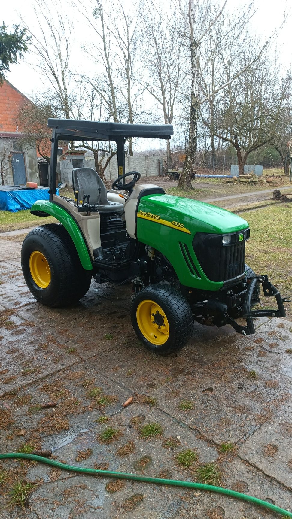 John Deere 3520 4x4