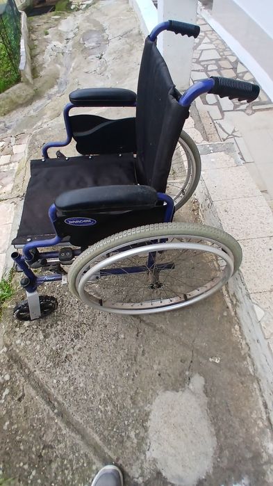 cadeira de rodas para deficientes   Oeiras........