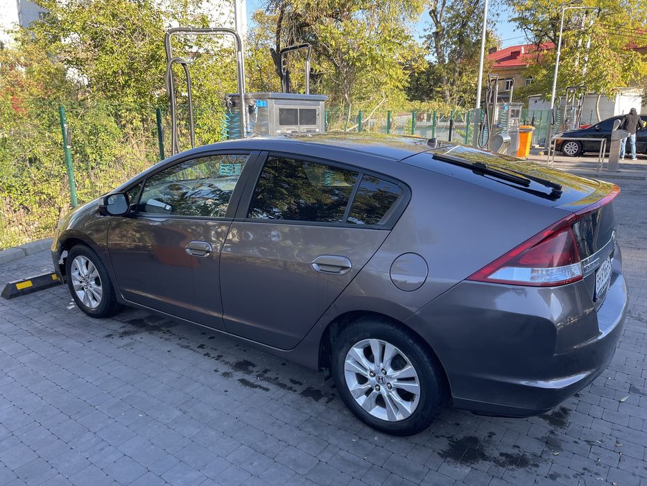Honda INSIGHT 2012 1.3 гибрид