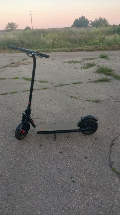 Продам электро самокат