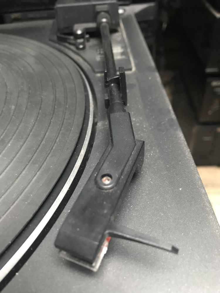 Adapter patefon używany w prl w latach 80-tych sprawny- pęknieta pokry