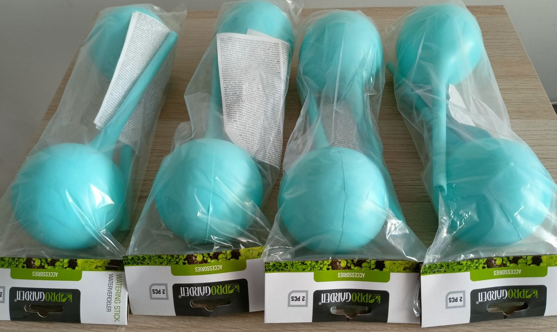 Kule do nawadniania kwiatów 2 sztuki x 250 ml Nowe ! ! !