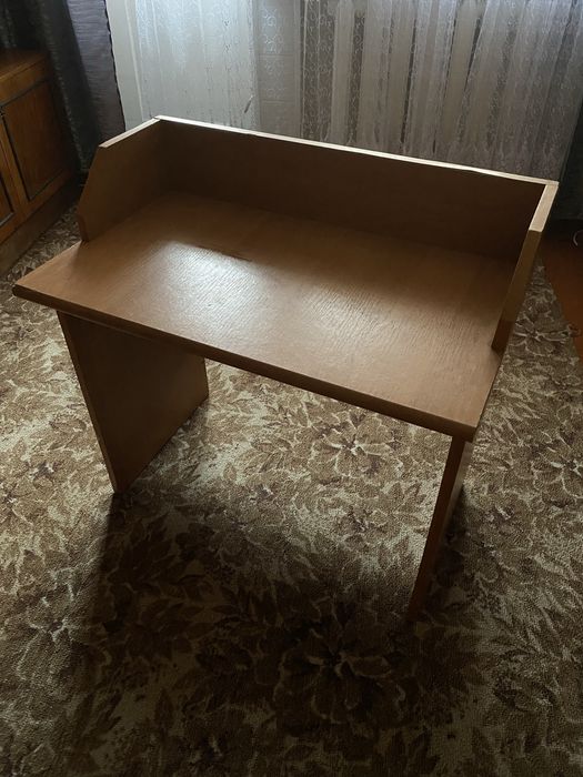 Продам дитячий столик