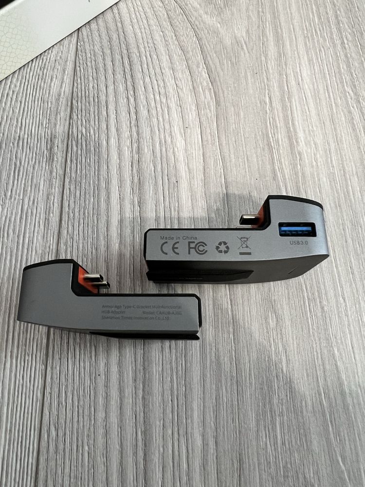 USB-Хаб Baseus Multifunctional Armor Age Type-C Bracket