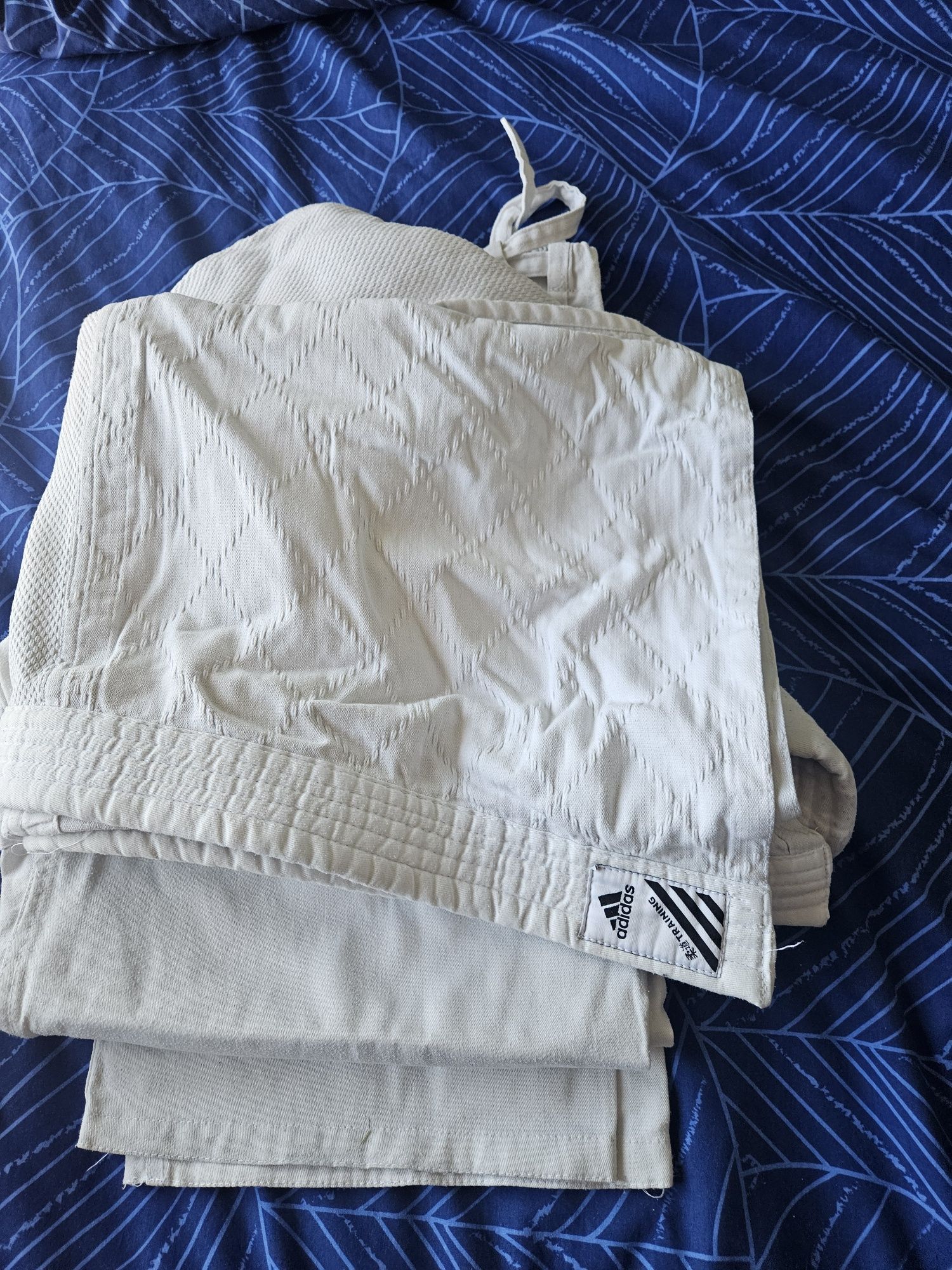 Kimono adidas usado