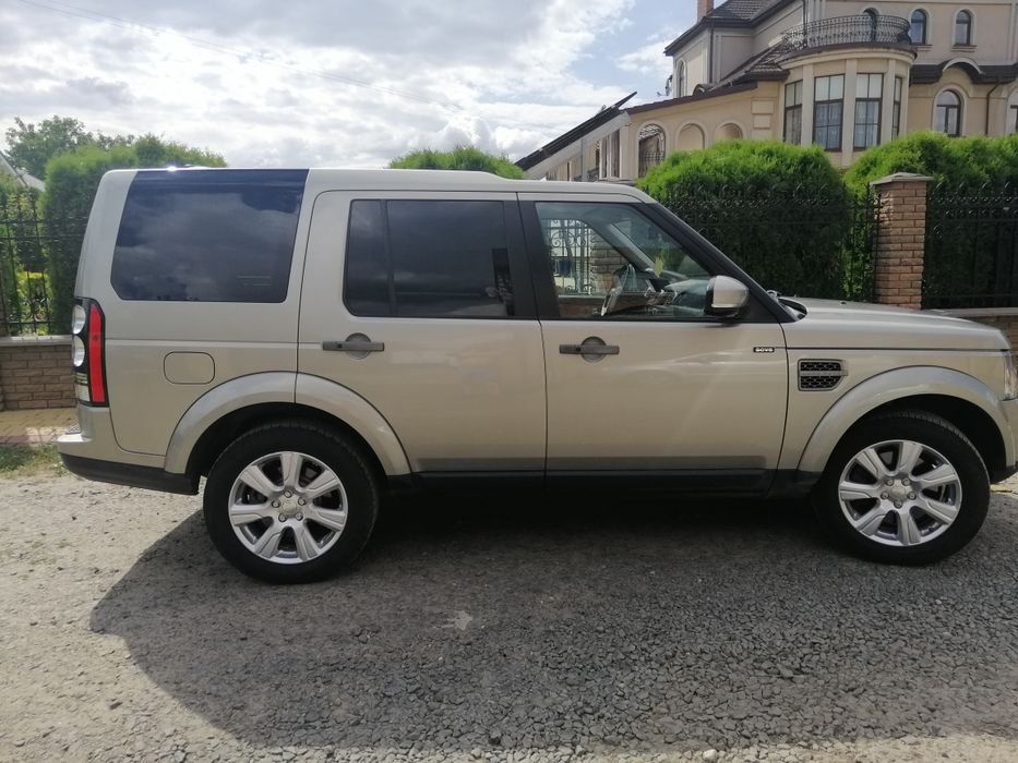 Продам land Rover discavery  4 HSE
