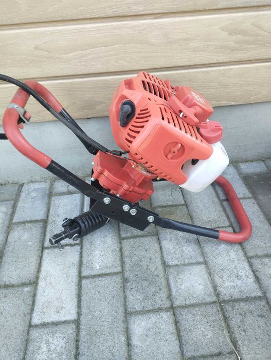 Бур бензиновий LEX GD520 5,2kw