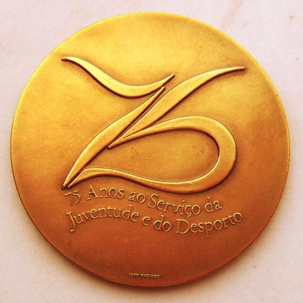 Medalha de Bronze Desporto 75 Anos do Futebol Clube do Porto FCP 1981
