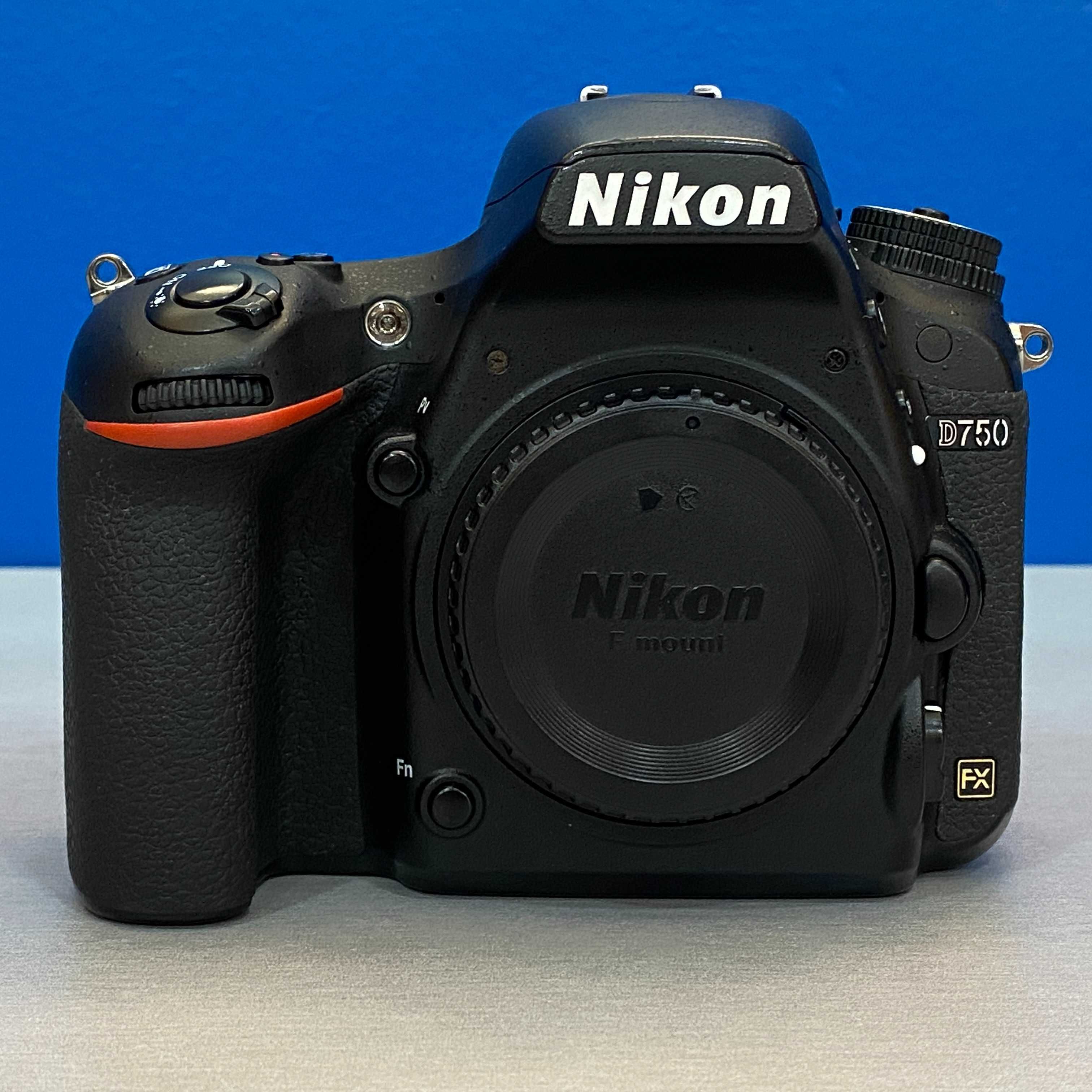 Nikon D750 (Corpo) - 24.3MP