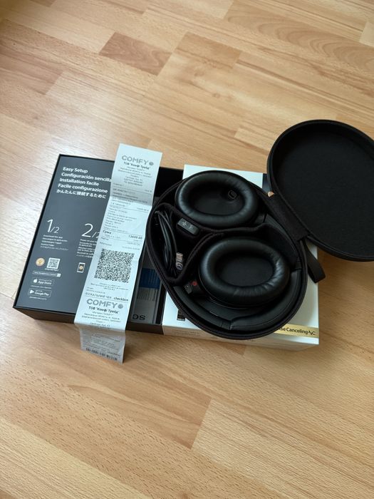Наушники Sony WH1000XM4