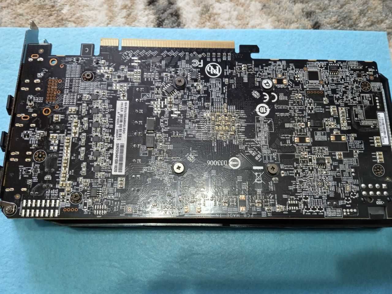 Видеокарта Gigabyte RX 570 8GB.