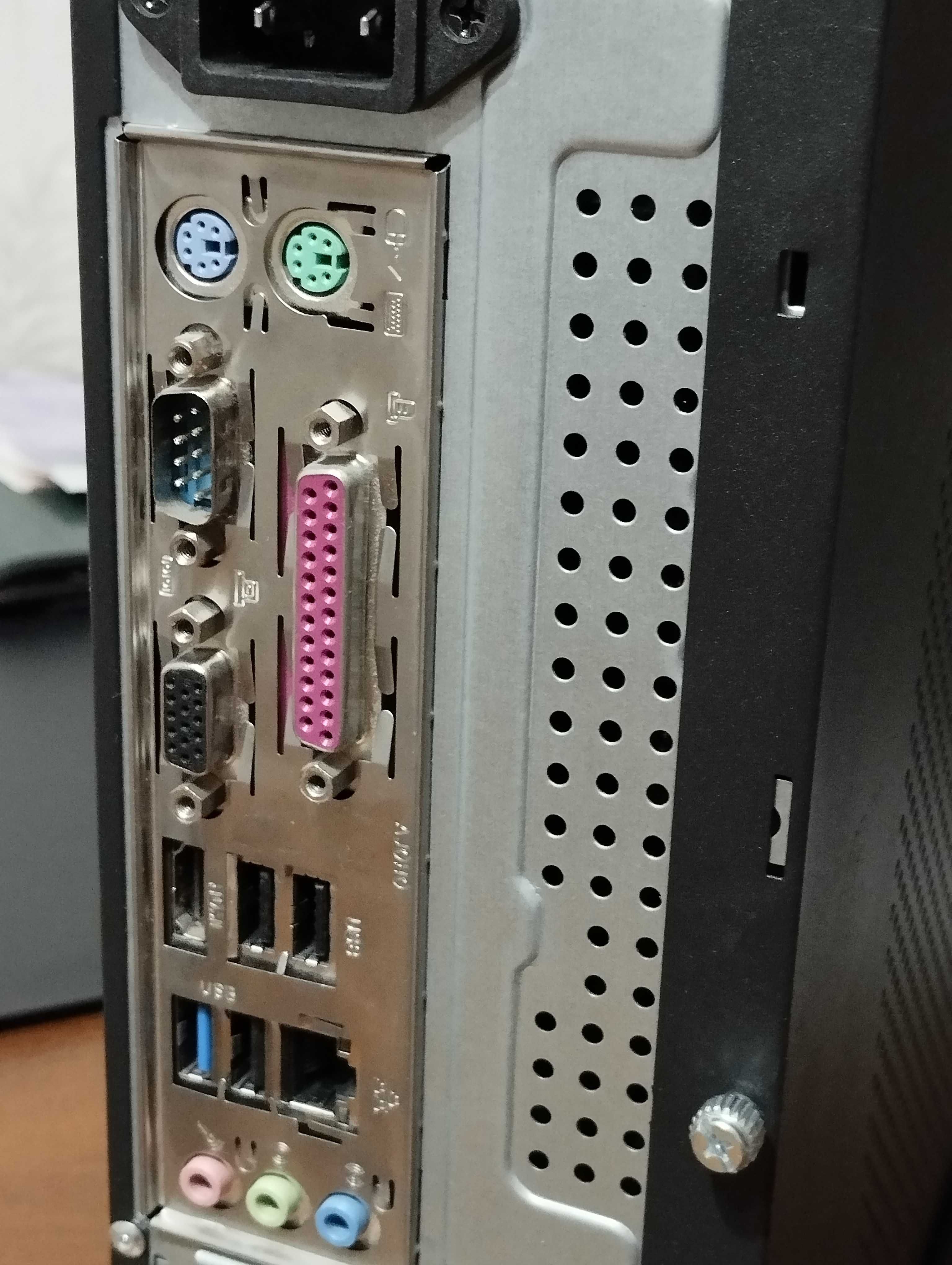 Комп'ютер Celeron J1800 2,41ГГц\4ОЗУ Компьютер