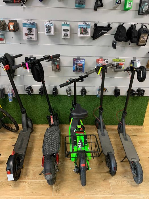 Wymiana opony w hulajnodze Motus Scooty 10"