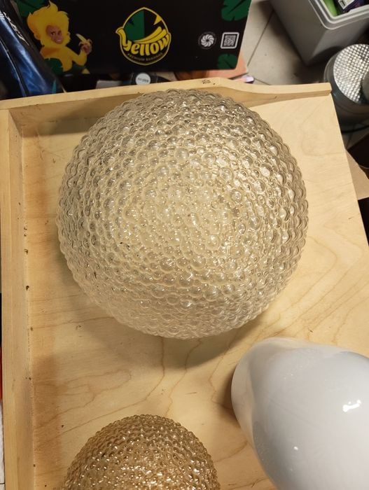 Klosze do lamp vintage.