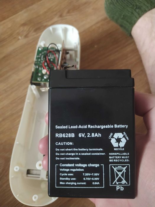 світильник акумуляторний Horoz HL323L 3,5W 35LED під ремонт