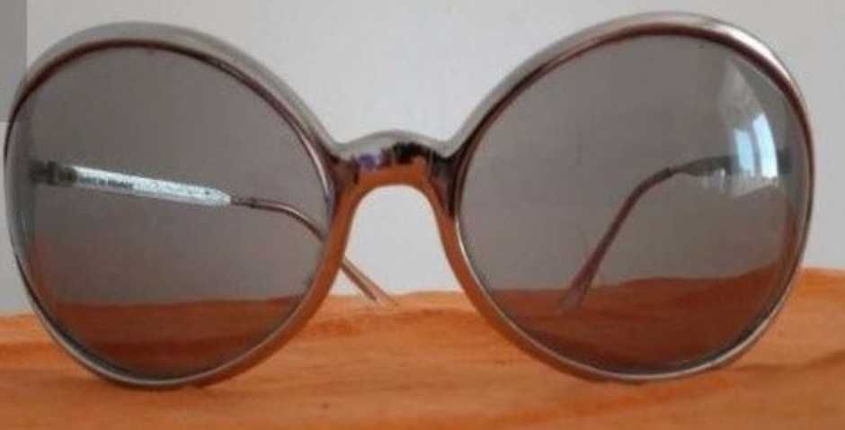 óculos escuros: vintage, anos 60, em bom estado