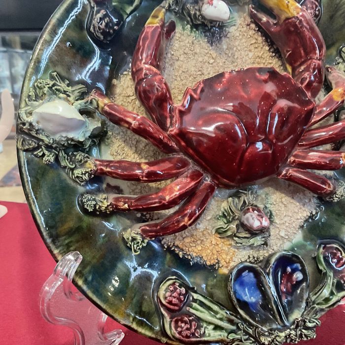 Prato português Majolica com 23 cm,         Mais anúncios abaixo