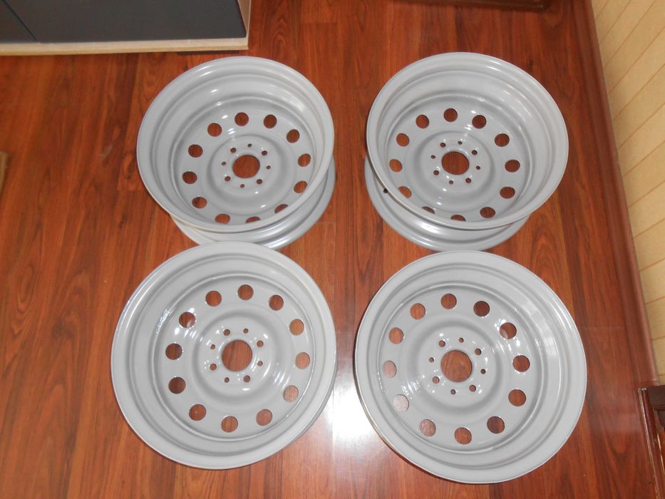 Диски ваз 5 дюймів   р14  4/98 безкамерні!