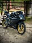 Yamaha YZF-R125 Black-Gold / wydech leovince / transport / nie rs4