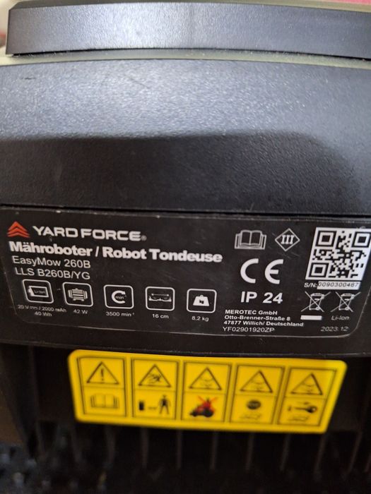 Robot koszacy YARD FORCE 260B z funkcja Bluetooth