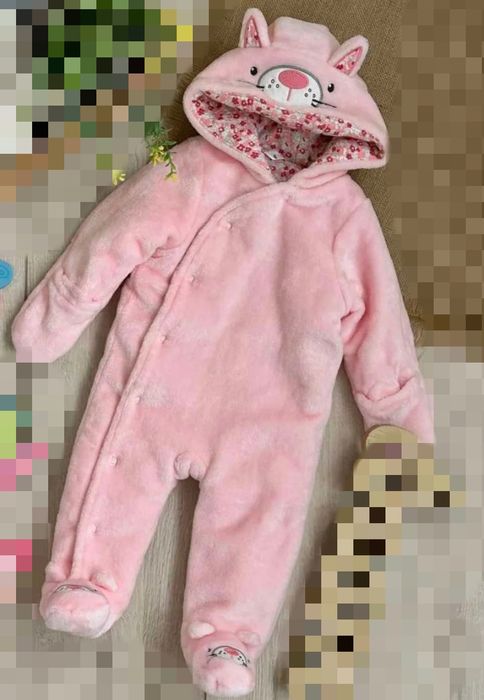 Теплий плюшевий комбинезон на дівчинку