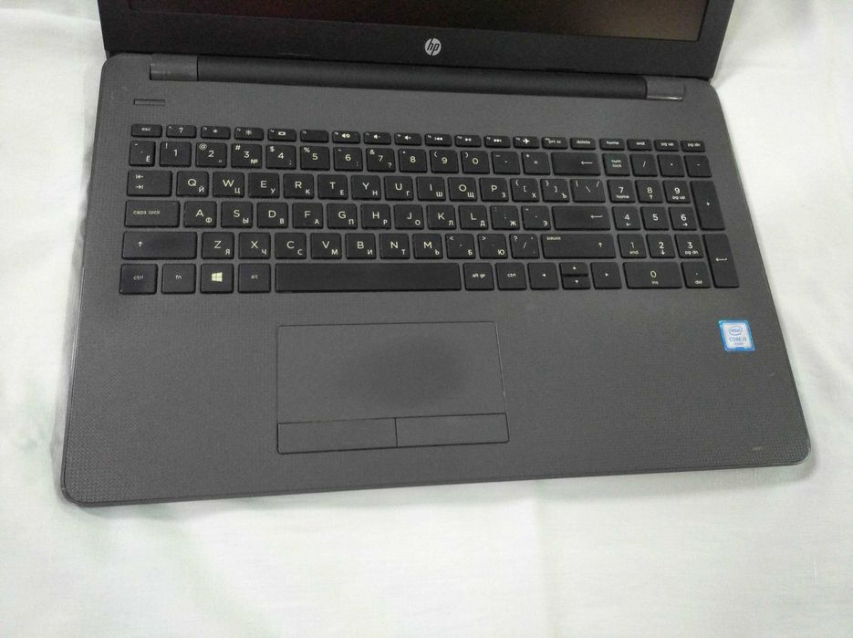 Мощный HP Full HD i3-6006u 12Gb ddr4 ssd m.2 128gb