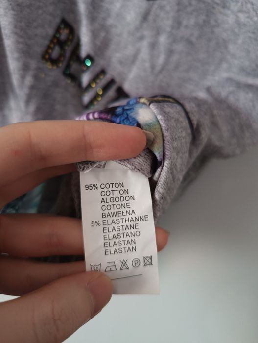 Nowa koszulka szara z nadrukiem perfumy plus size do 140 biust M /L